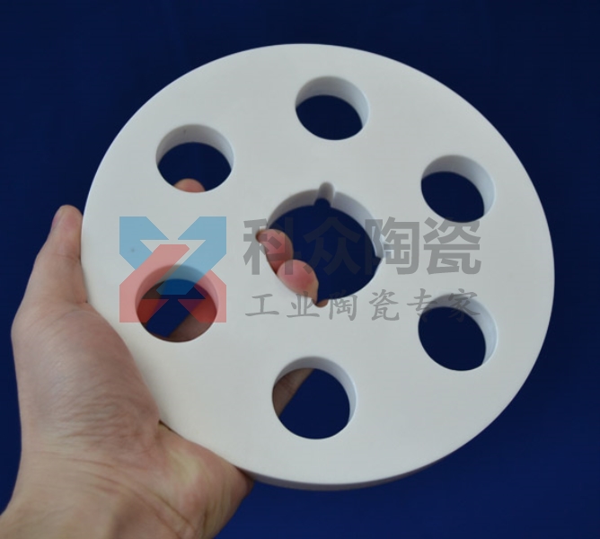 氧化鋯陶瓷研磨后為什么會(huì)有精度誤差？